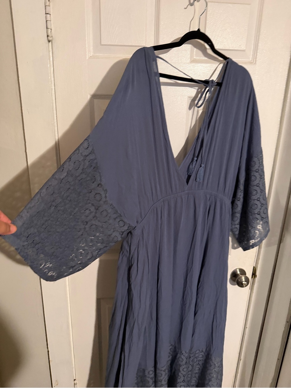 Women's Blue Lace Sleeve Maxi Dress